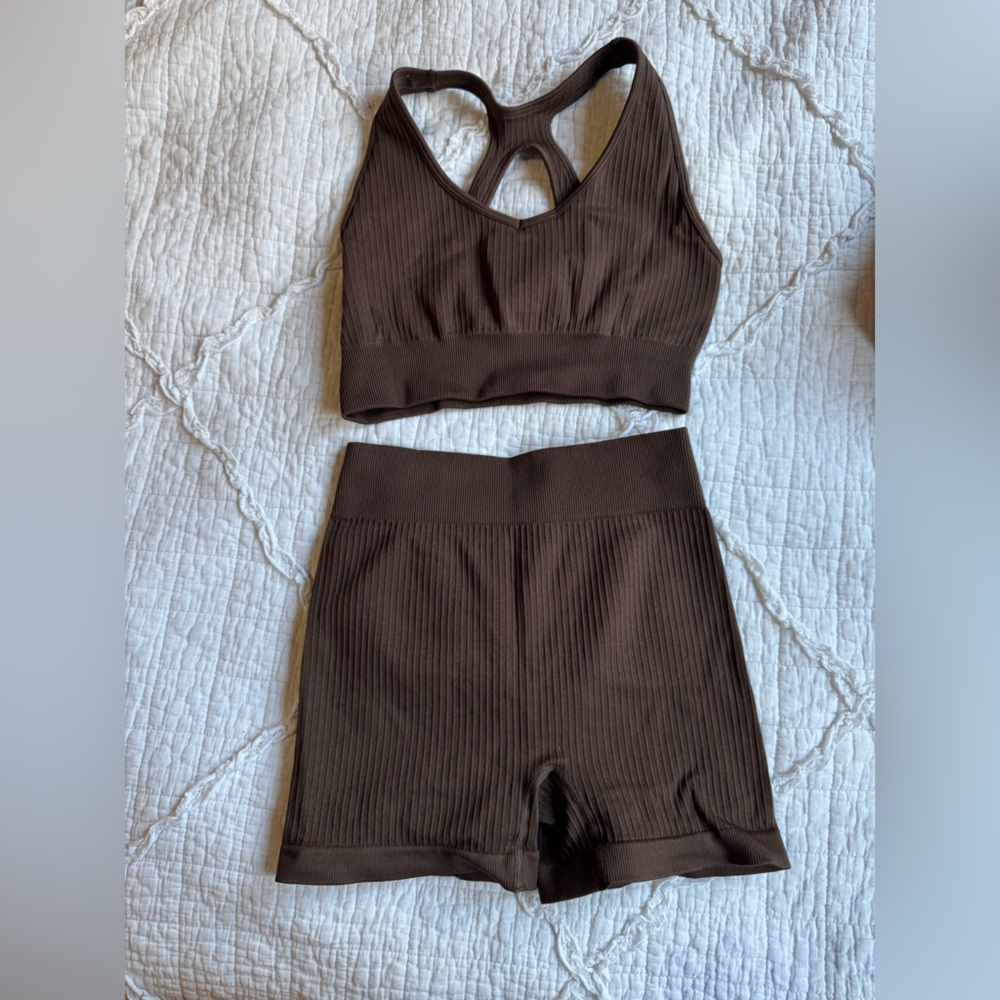 Dark Brown Ribbed Set